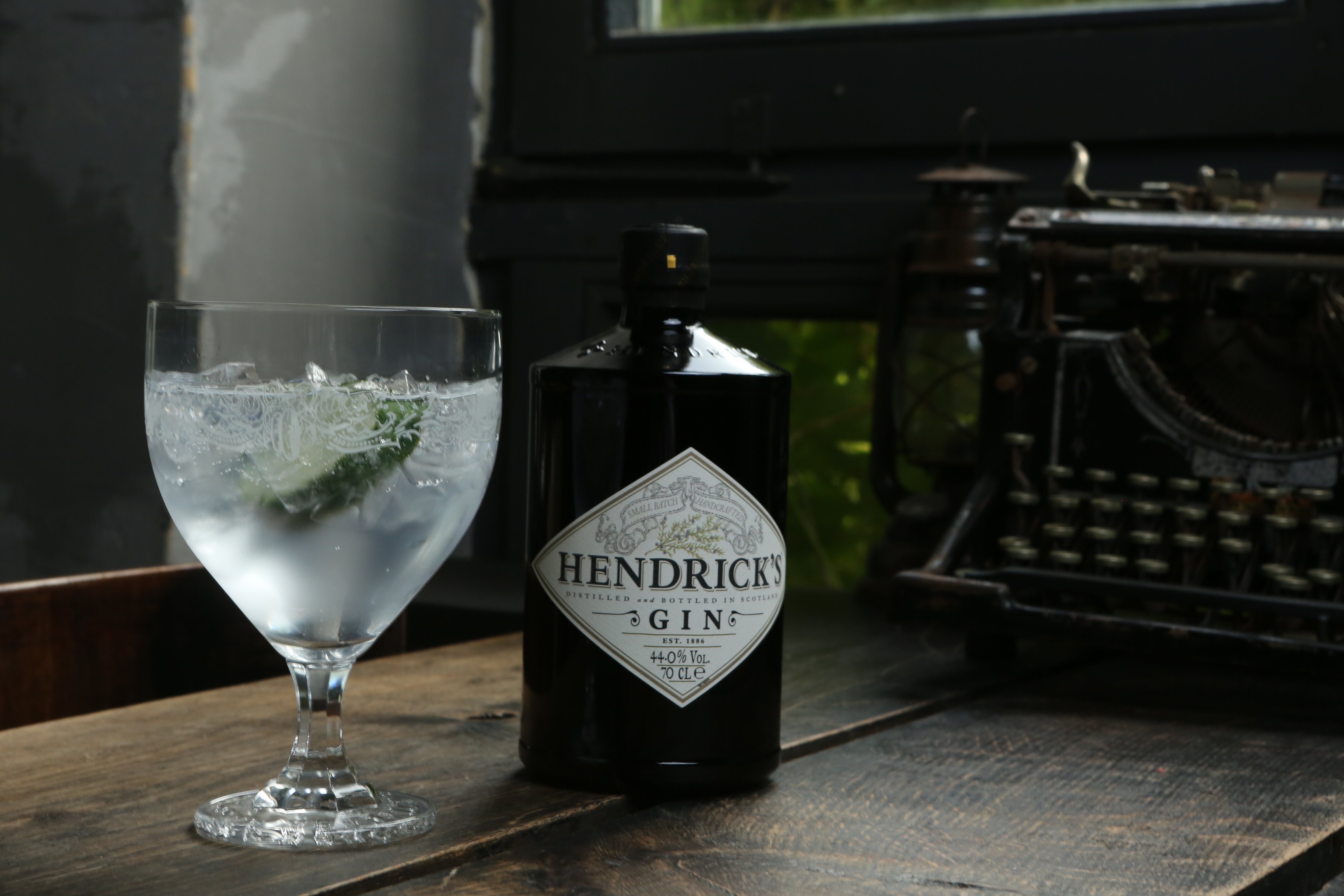 hendricks-gin-tiny tales wettbewerb-gin tonic