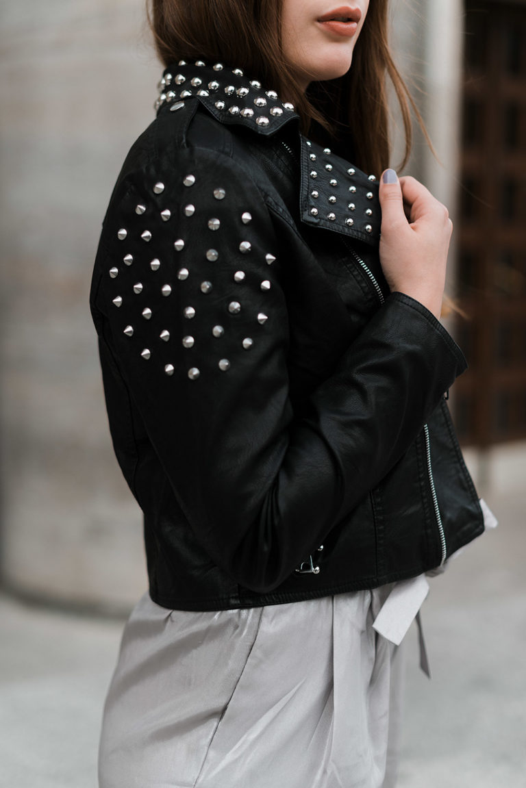 Bikerjacke Damen Aus Kunstleder - Punk Style Mit Nieten & Reverskragen