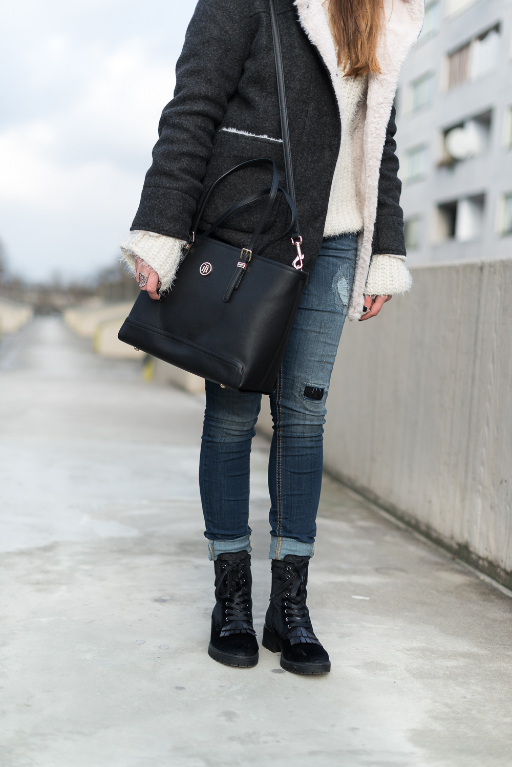 andysparkles-Modeblog Berlin-Grobstrickpullover Outfit