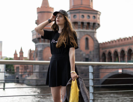 Street Style in Berlin-Modeblog Berlin-Athleisure Trend-Casual Sommer Look-Netztasche Trend-Fashionblog-andysparkles