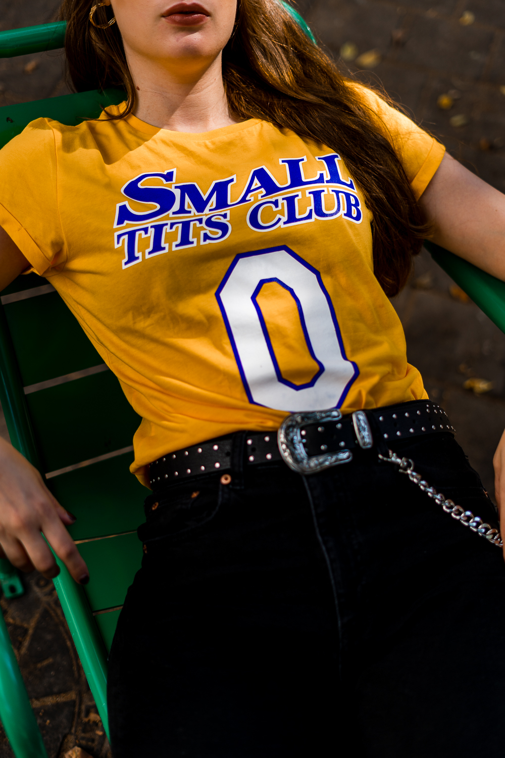 Small Tits Club Shirt-Besser als Sex-Ines Anioli-High Waist Jeans-High Waist Jeans kombinieren-Modeblog Berlin-andysparkles